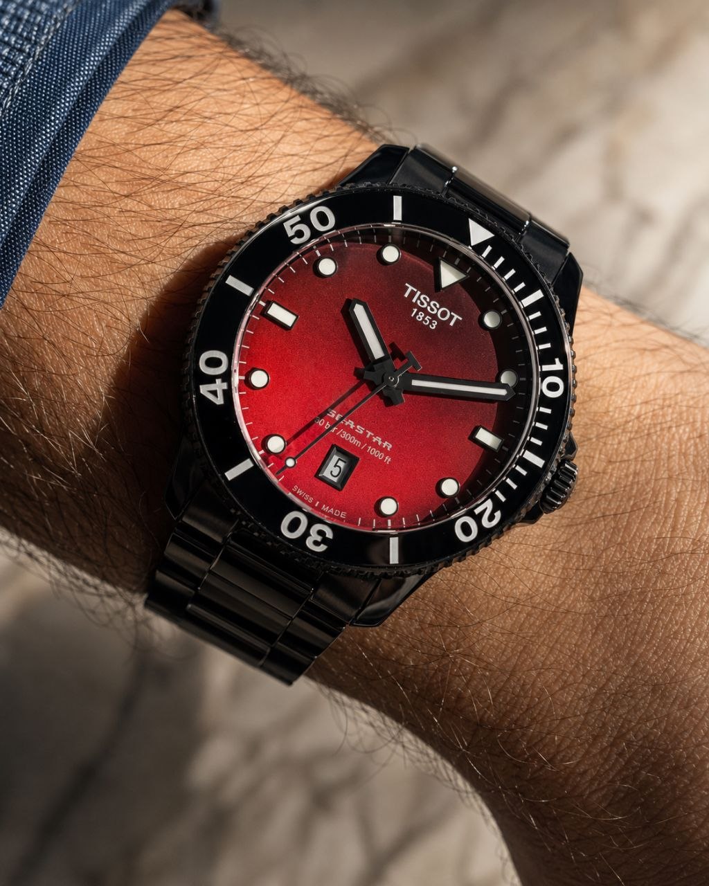 Часы Tissot Seastar 1000 Quartz 'Graded Red-Black'
