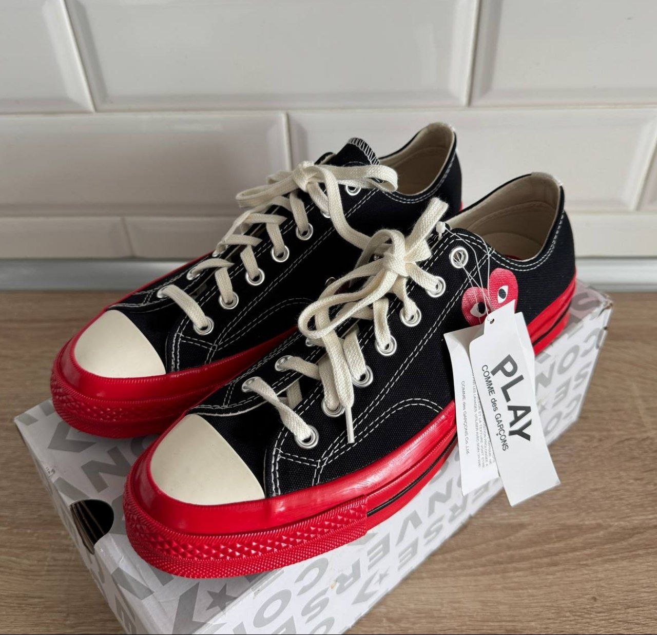 Кеды Converse Chuck 70 Ox x Comme des Garçons PLAY 'Black Red Midsole'