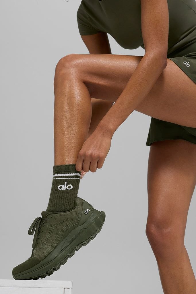 Носки унисекс ALO Yoga Half-Crew Throwback Sock