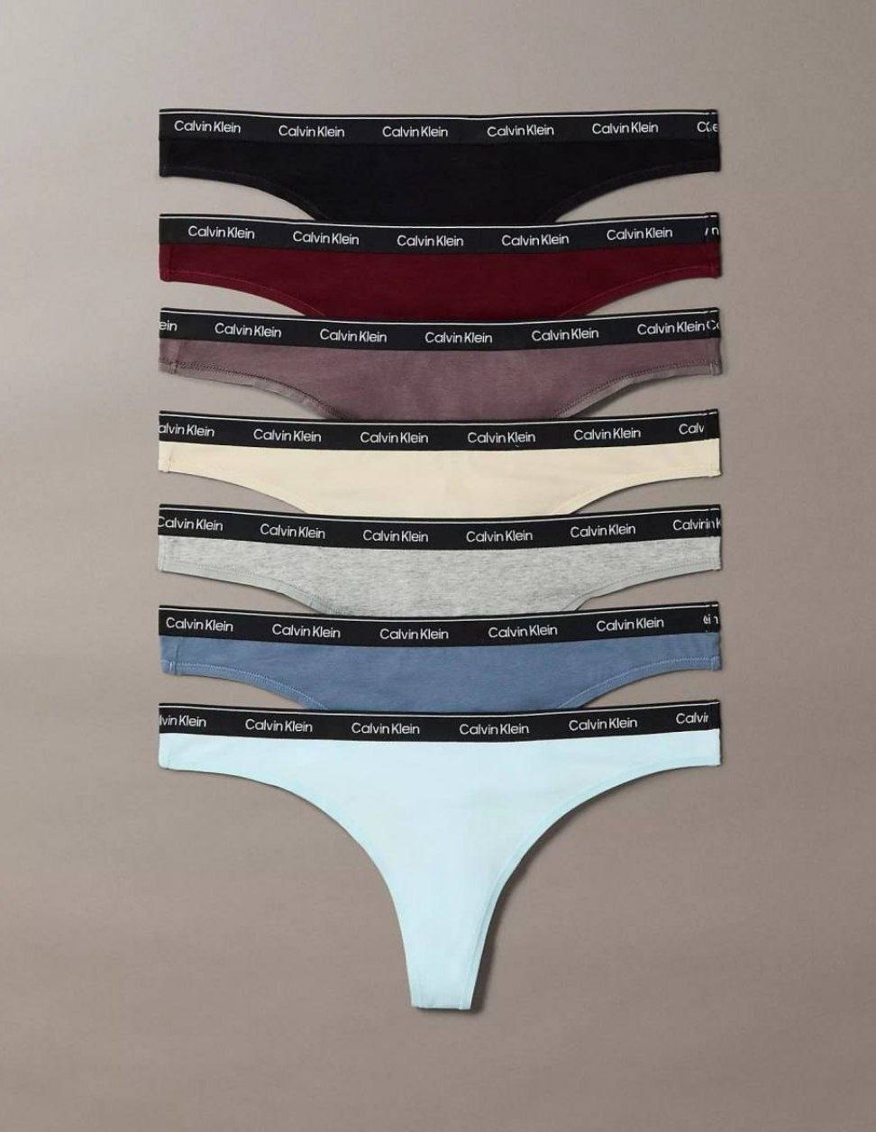 Женские трусики Calvin Klein Icon Logo Thong (набор 7шт)