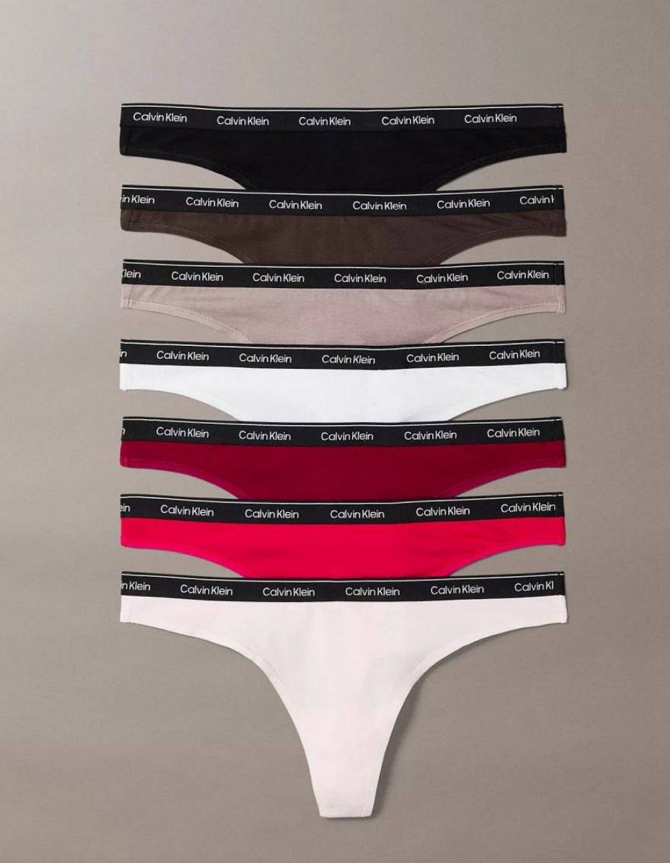 Женские трусики Calvin Klein Icon Logo Thong (набор 7шт)