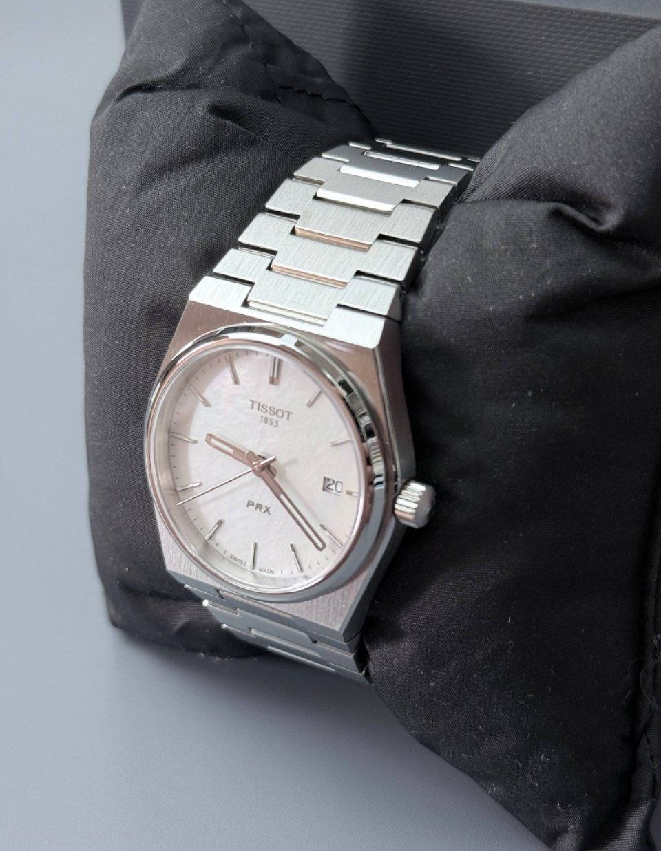 Женские часы Tissot PRX 35mm White Mother of Pearl Watch