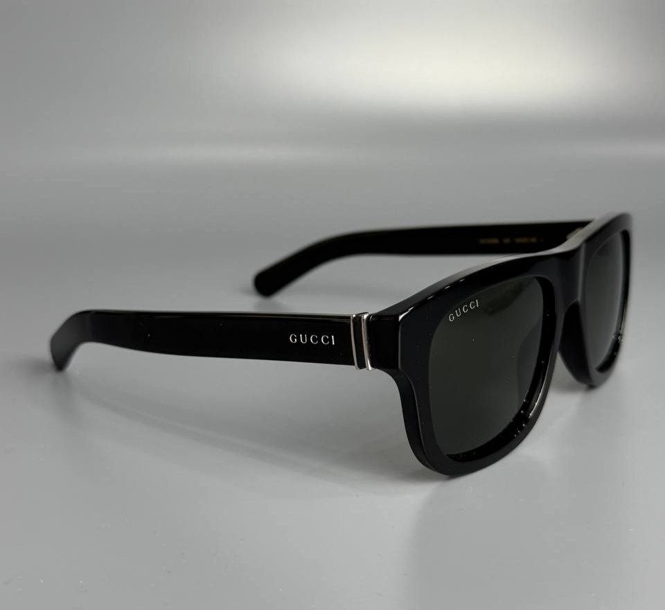 Мужские очки Gucci Grey Square Sunglasses