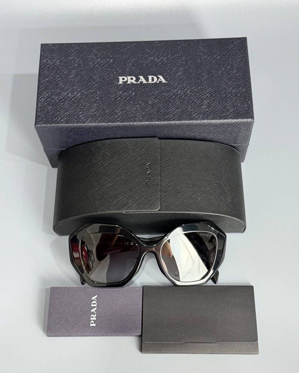 Женские очки PRADA Symbole Sunglasses
