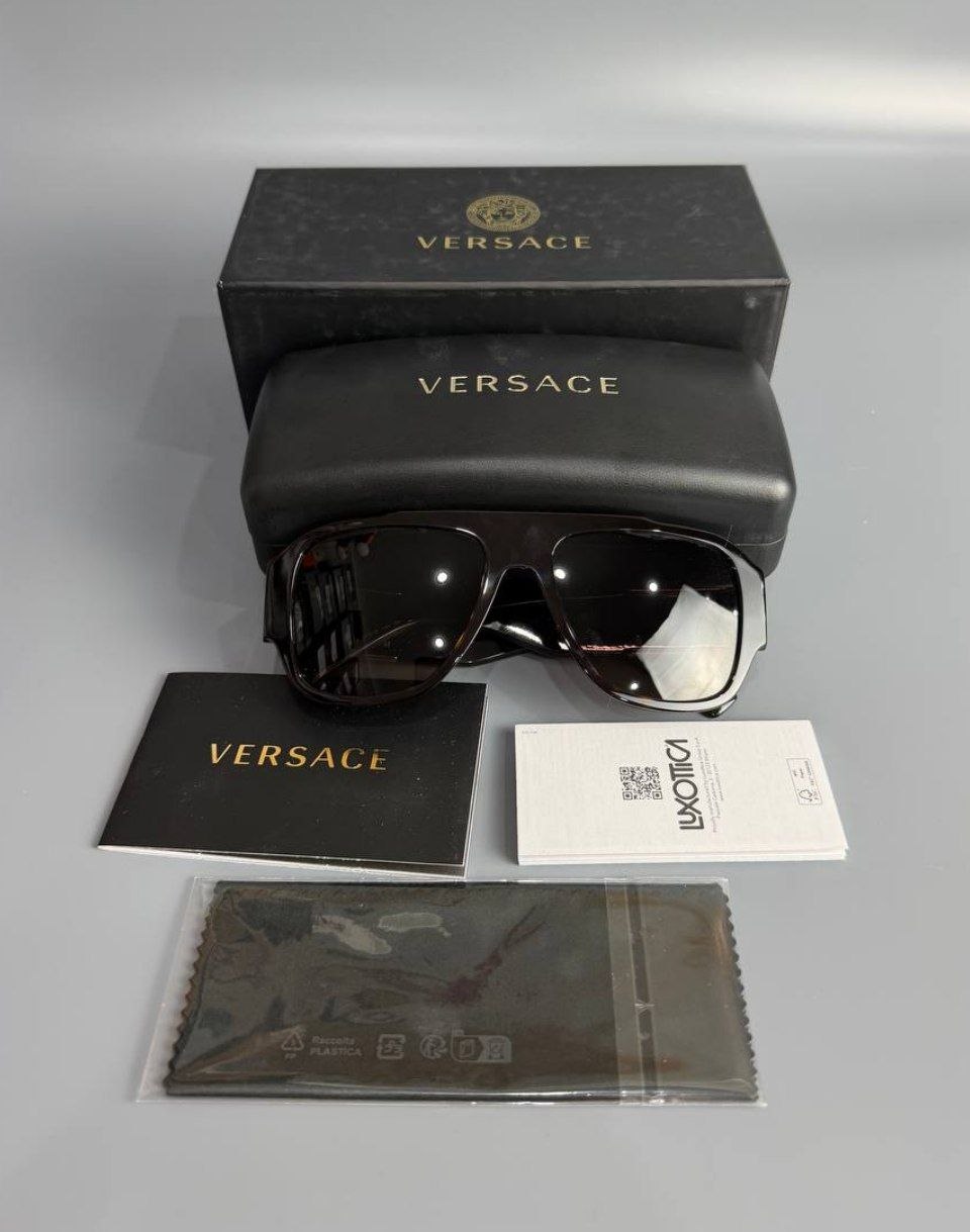 Очки VERSACE Medusa Sunglasses