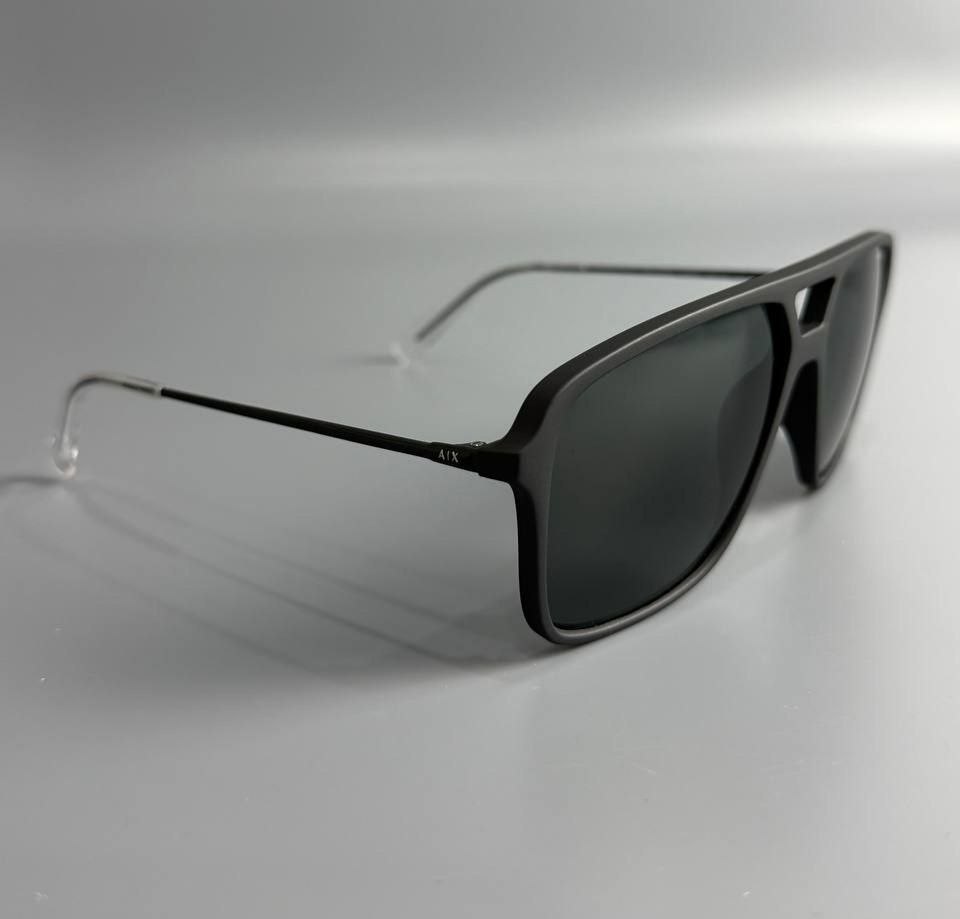 Очки Armani Exchange Pilot Sunglasses