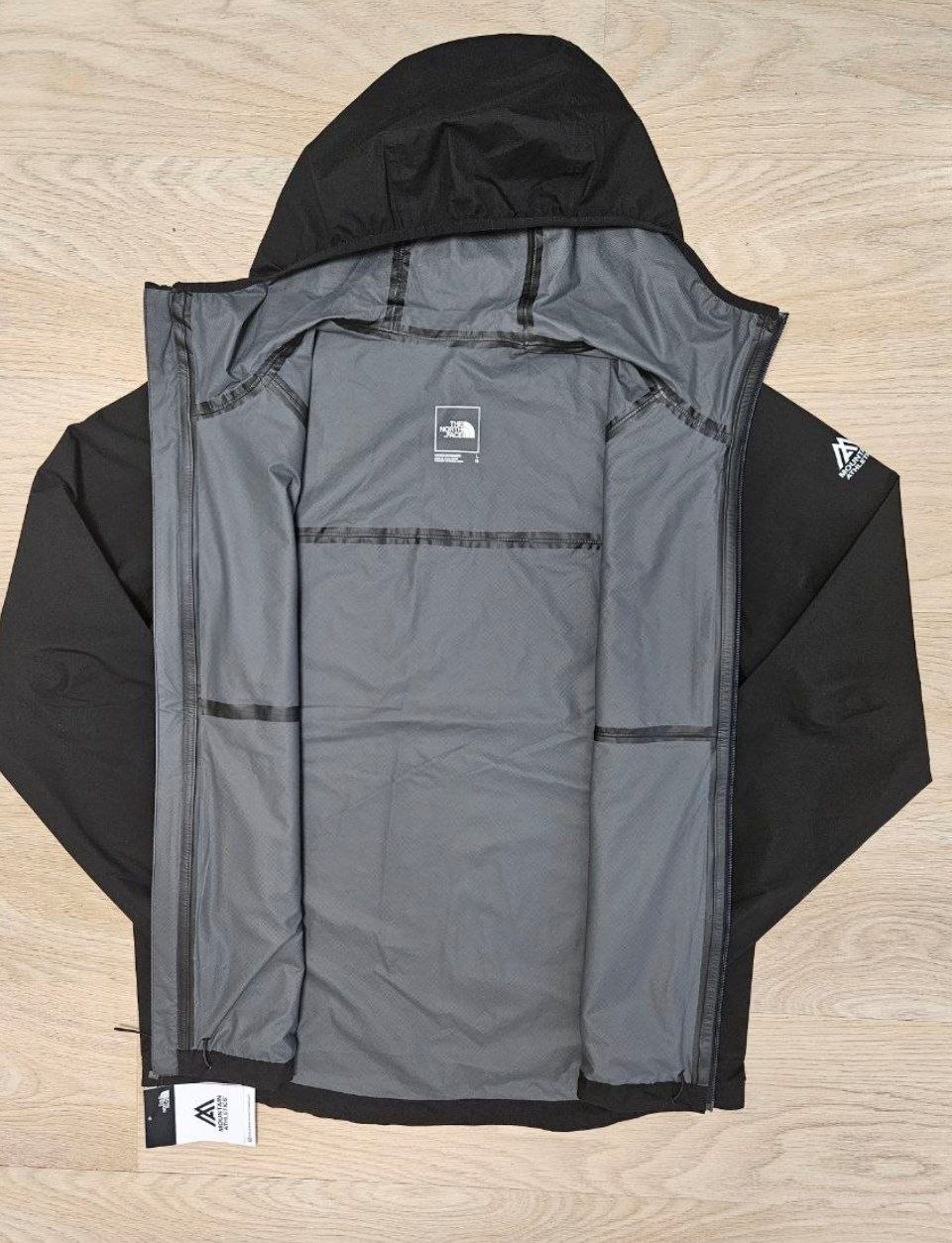 Куртка The North Face Mountain Athletics Rainlit Hooded Jacket