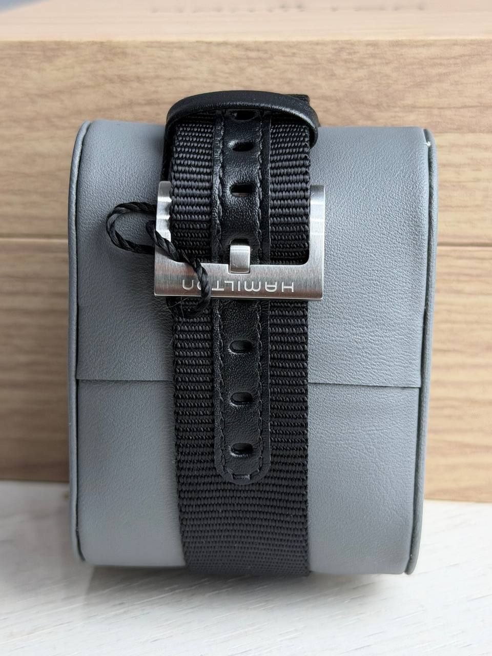 Часы Hamilton Khaki Field Quartz