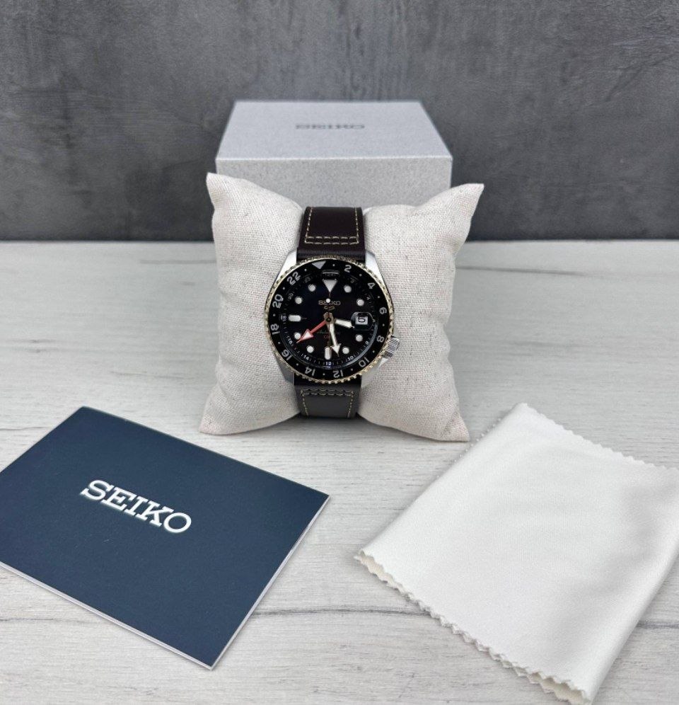 Часы Seiko 5 Sports SKX GMT 'Mocha'