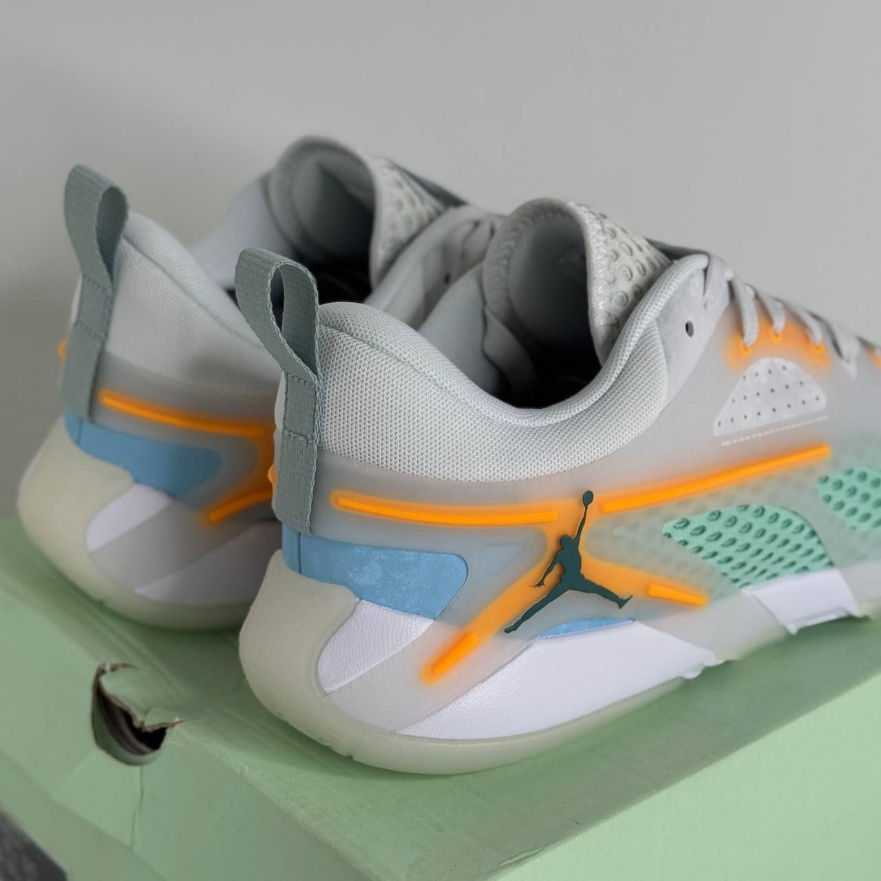 Кроссовки Jordan Heir Series PF 'Poolside'