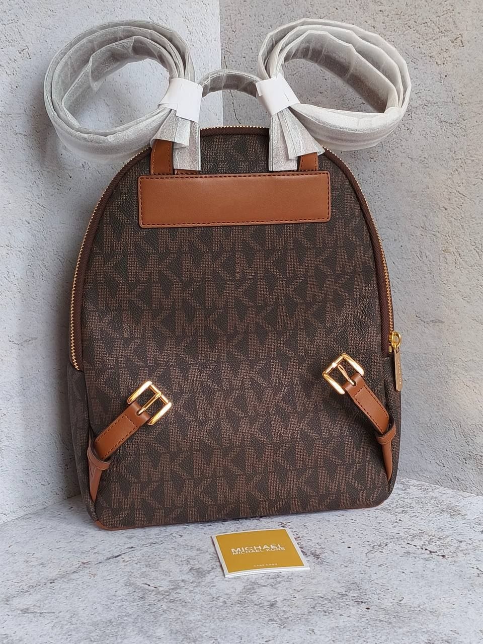 Женский рюкзак Michael Kors Erin Medium Signature Logo Backpack