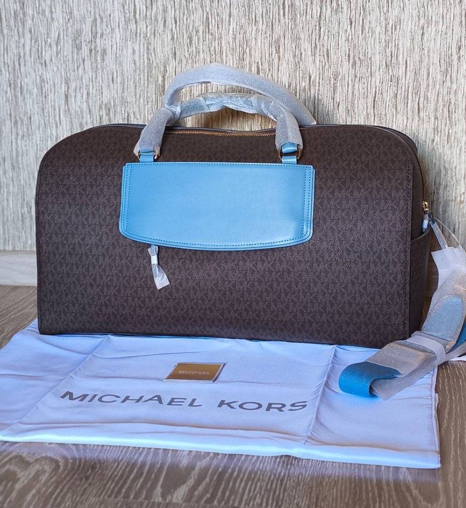 Сумка дорожная / спортивная Michael Kors Jet Set Travel Extra Large Signature Logo Weekender Bag