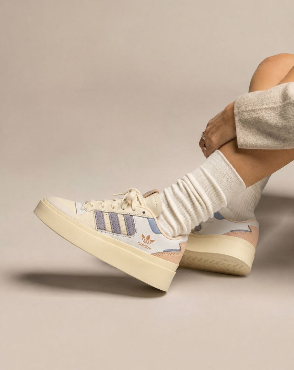 Женские кроссовки adidas Originals Forum Bonega W 'Off White Blue Dawn Bliss Orange'