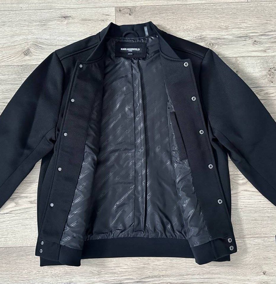 Бомбер куртка Karl Lagerfeld Paris Textured Bomber Jacket 'Black'