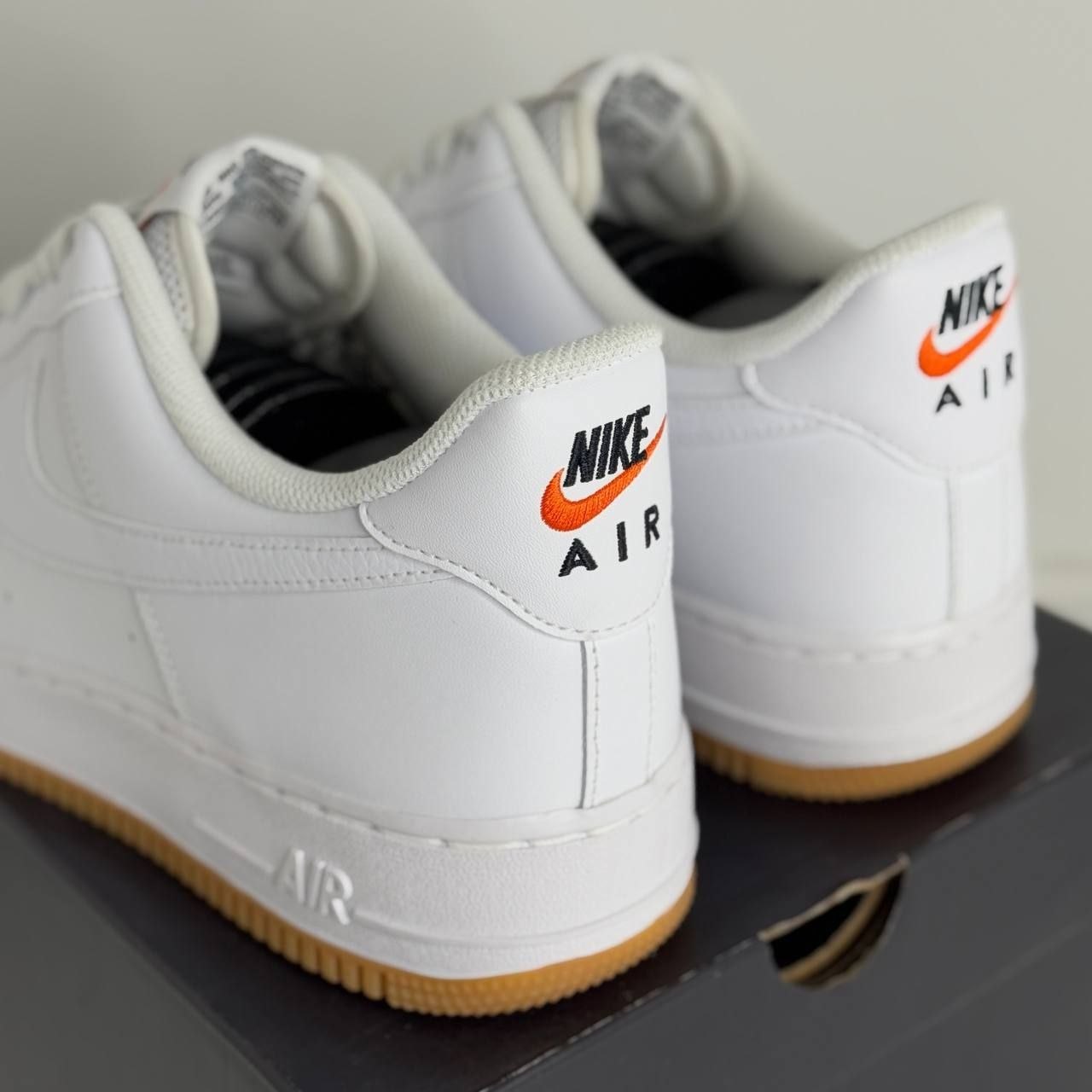 Кроссовки Nike Air Force 1 Low '07 LV8 'White Gum'