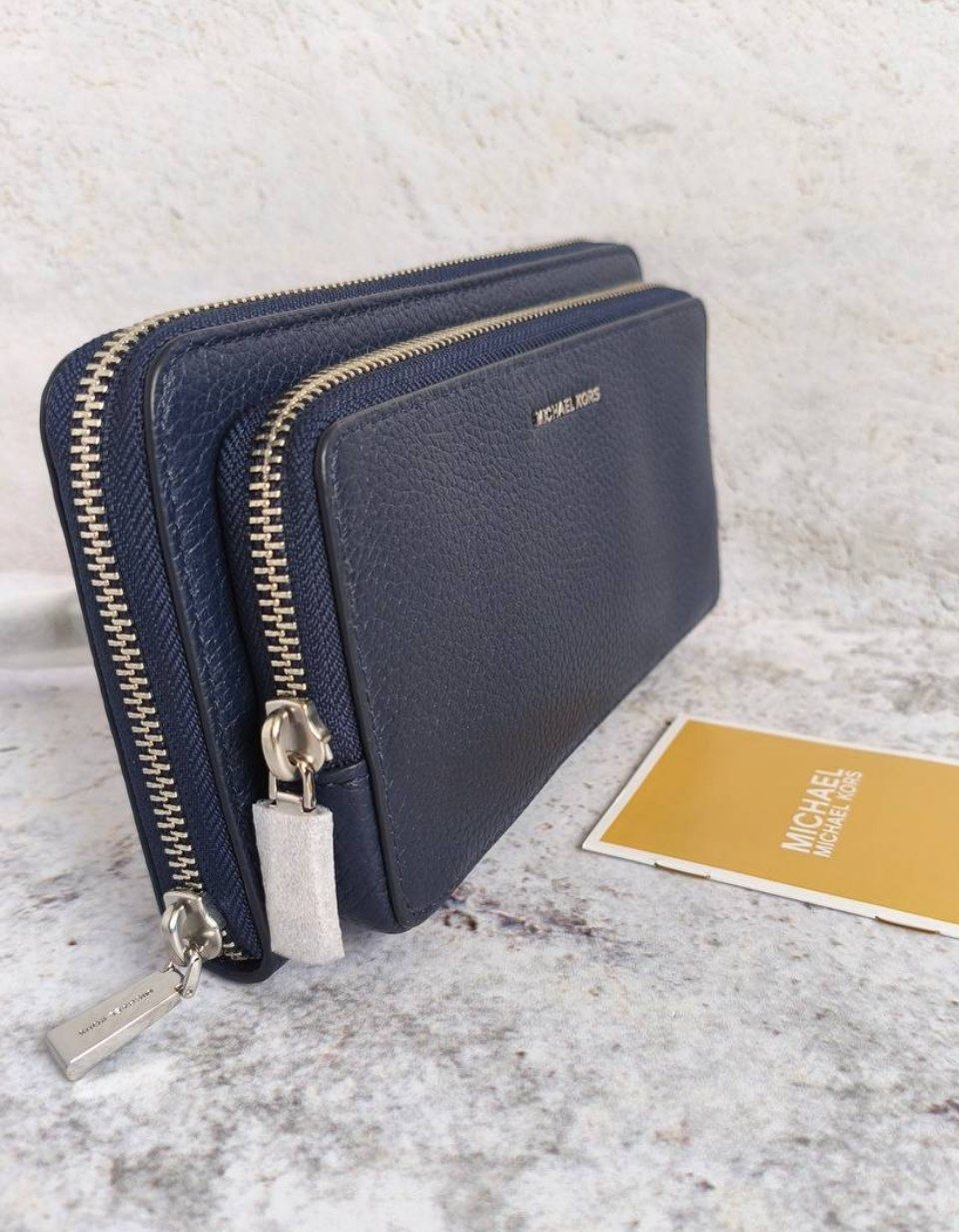 Сумка / клатч Michael Kors Jet Set Large Pebbled Leather Crossbody Bag