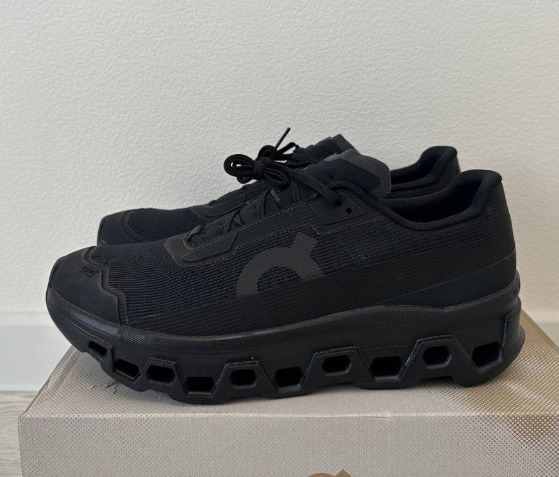 Кроссовки On Cloudmonster Void 'Black & Black'