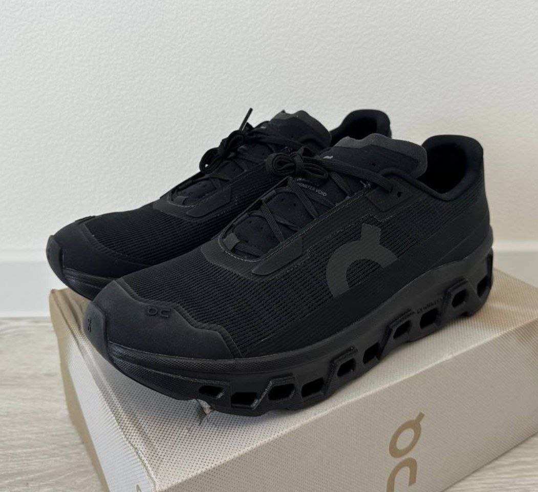 Кроссовки On Cloudmonster Void 'Black & Black'
