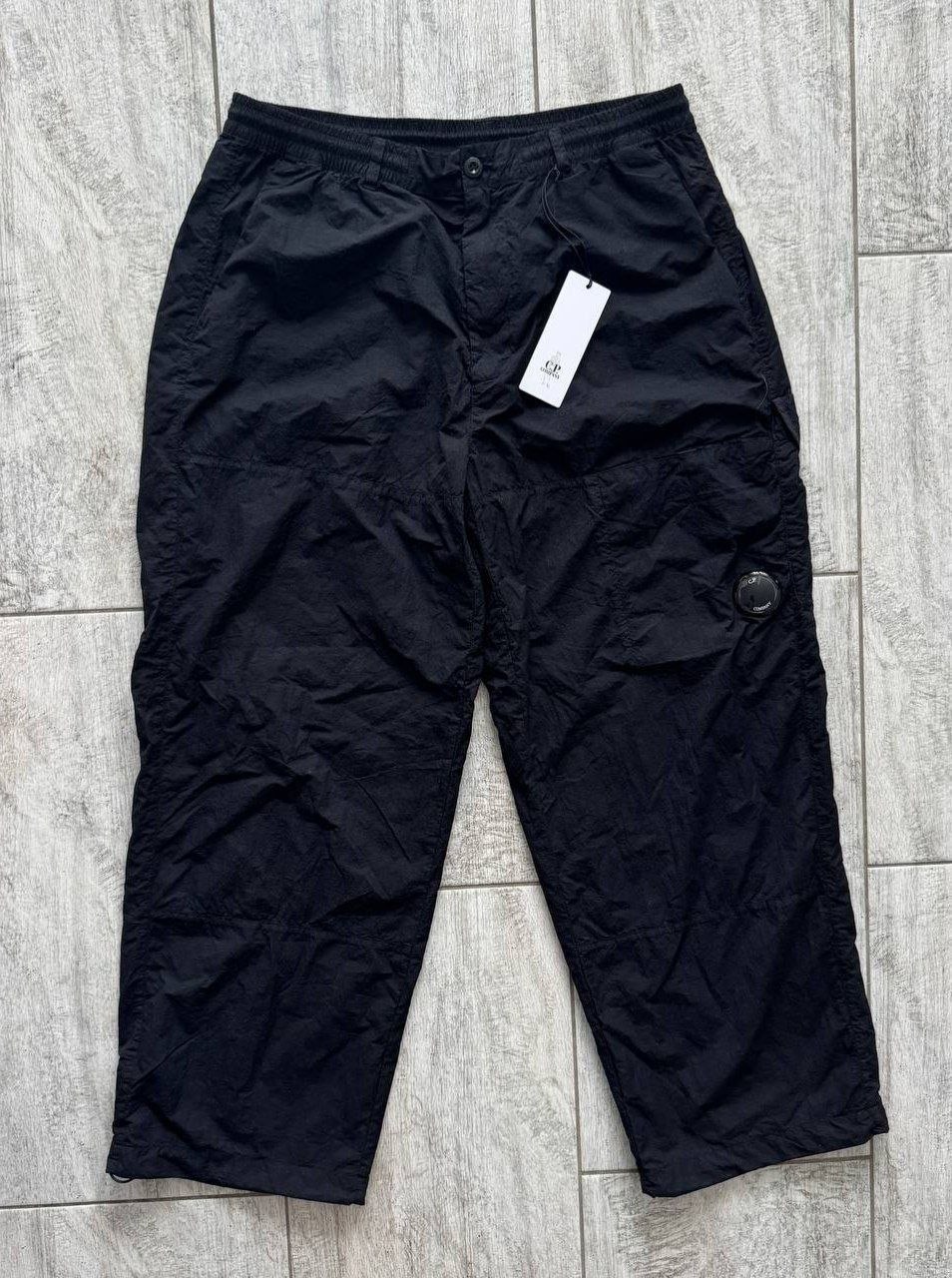 Брюки - карго штаны C.P. Company Flatt Nylon Loose Cargo Lens Pants