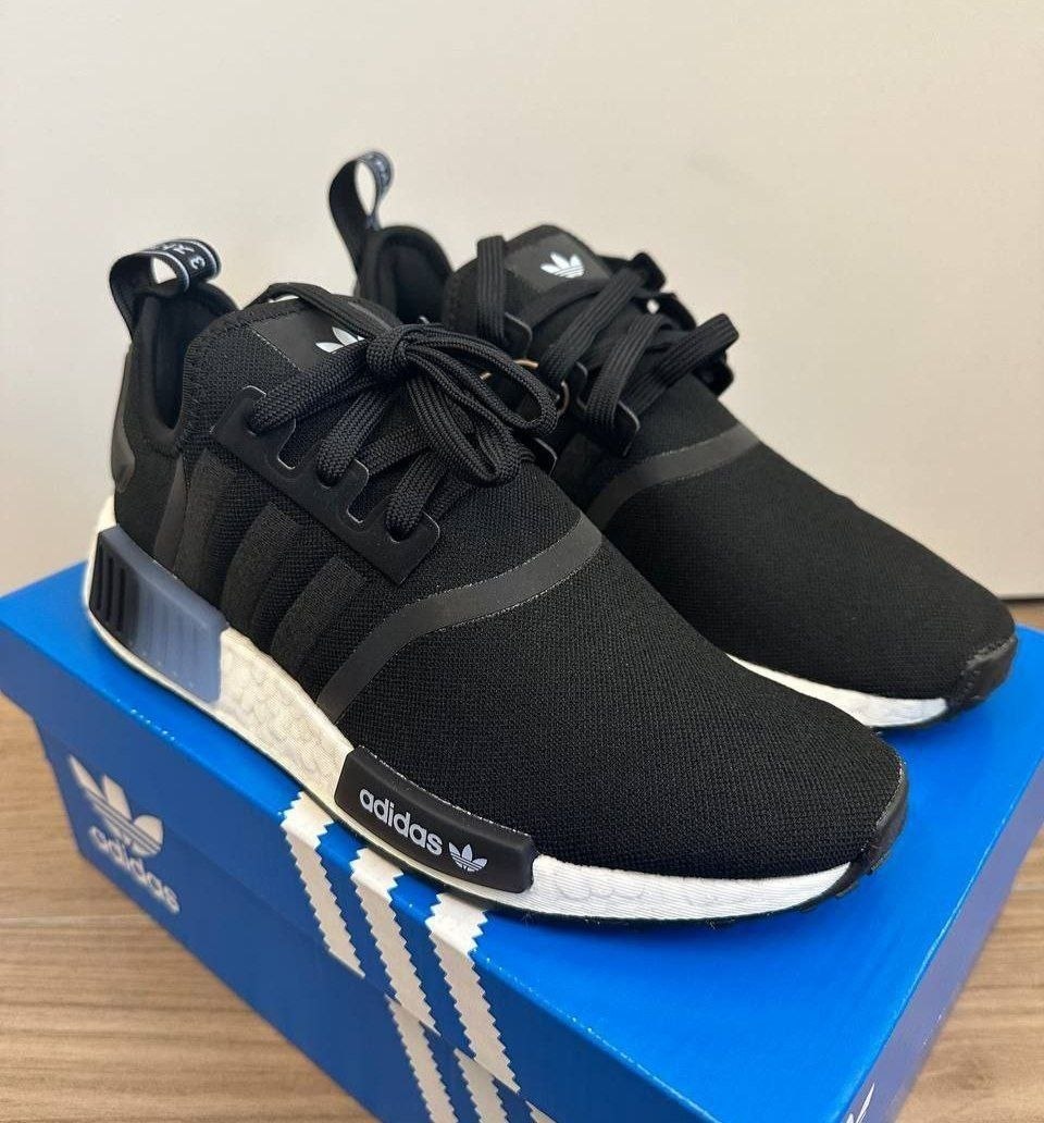 Женские кроссовки Adidas NMD_R1 'Black Blue Dawn'