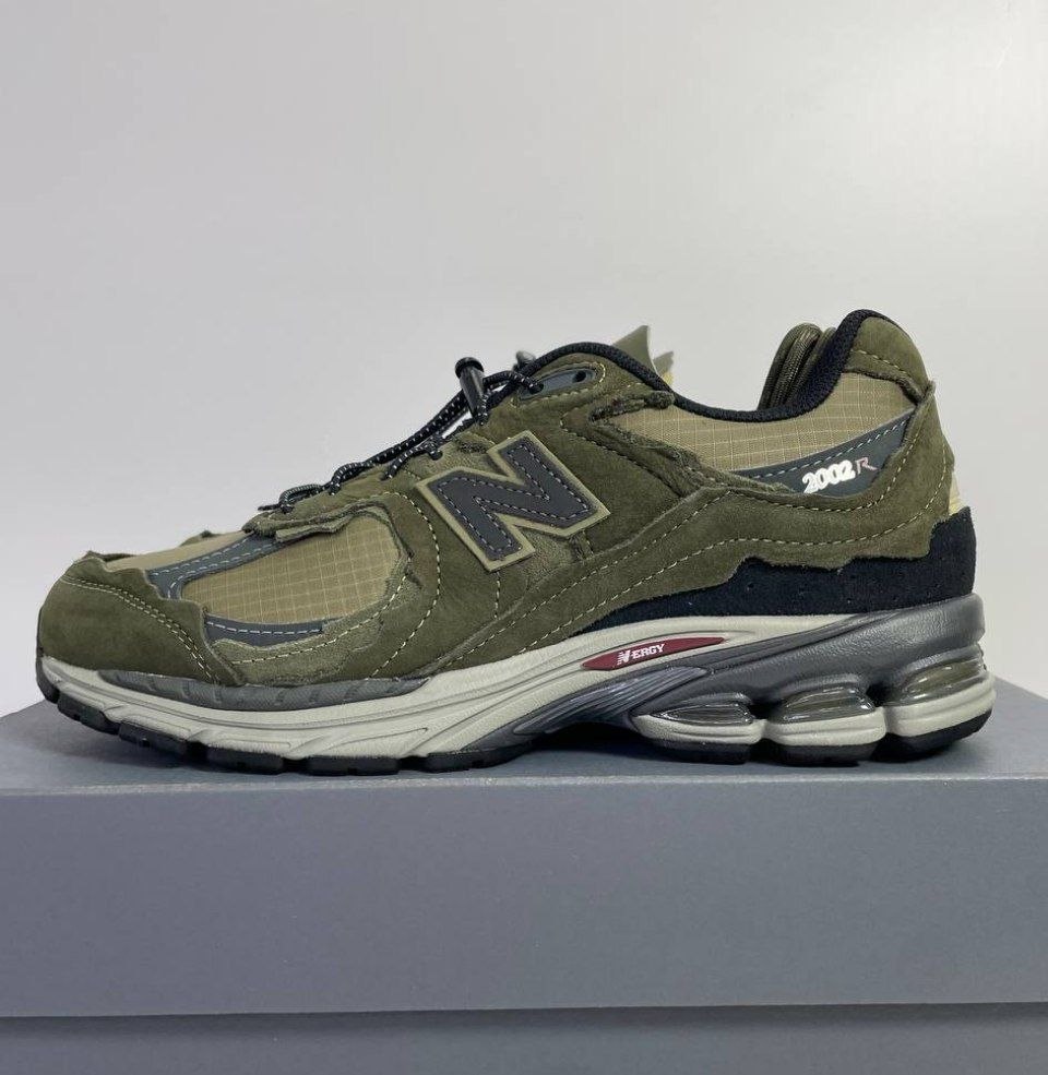 Кроссовки New Balance 2002R Protection Pack 'Dark Moss'