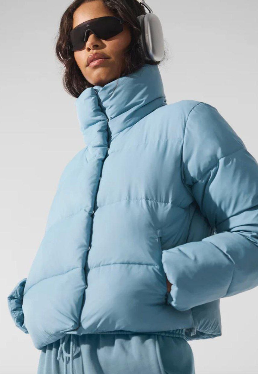 Куртка пуховик Alo Yoga Gold Rush Puffer 'Celestial Blue'