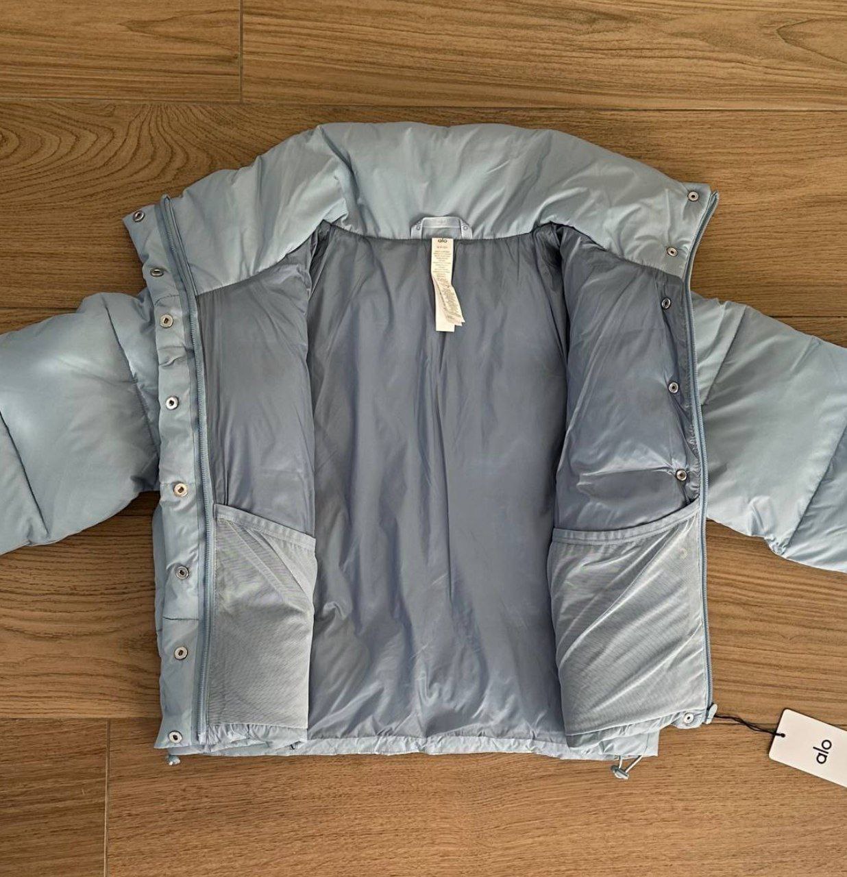 Куртка пуховик Alo Yoga Gold Rush Puffer 'Celestial Blue'