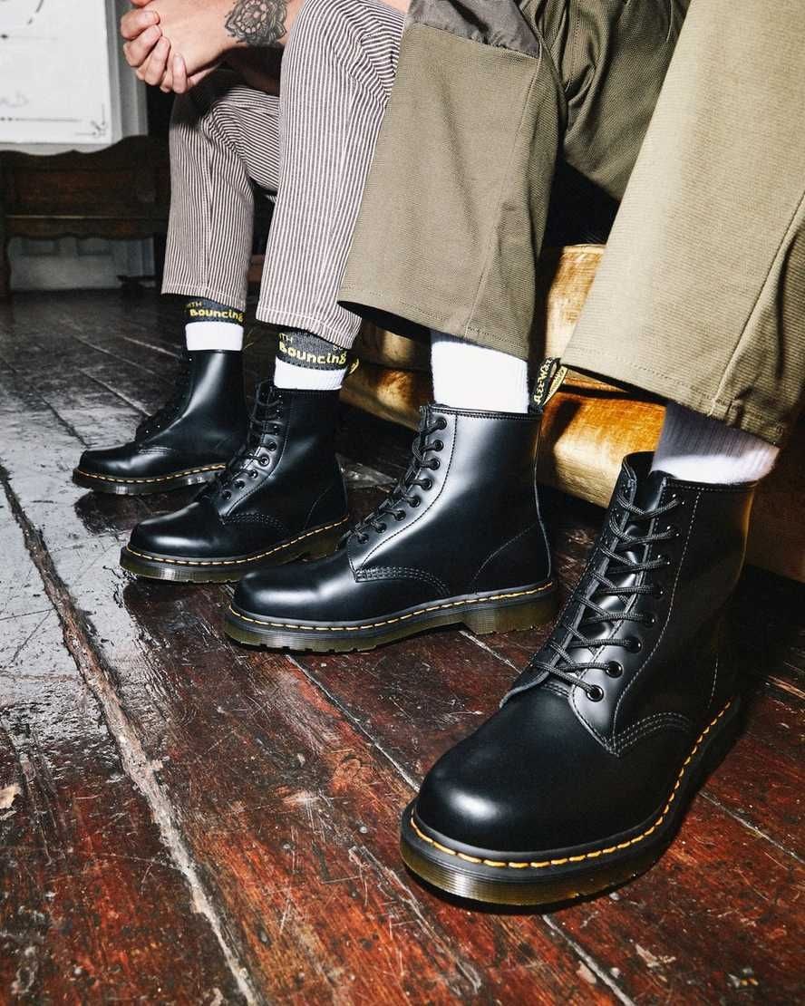 Ботинки Dr Martens 1460 Black Smooth 8-eye Boots