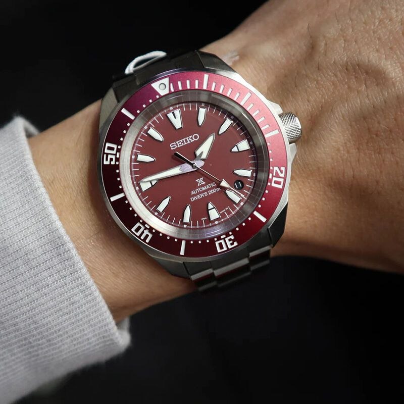 Механические часы Seiko Prospex Samurai 'Burgundy Red'