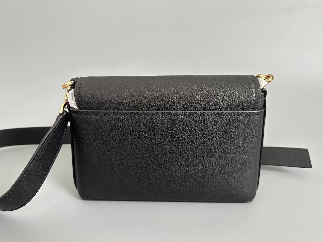 Сумка Michael Kors Nessa Small Pebbled Leather Crossbody