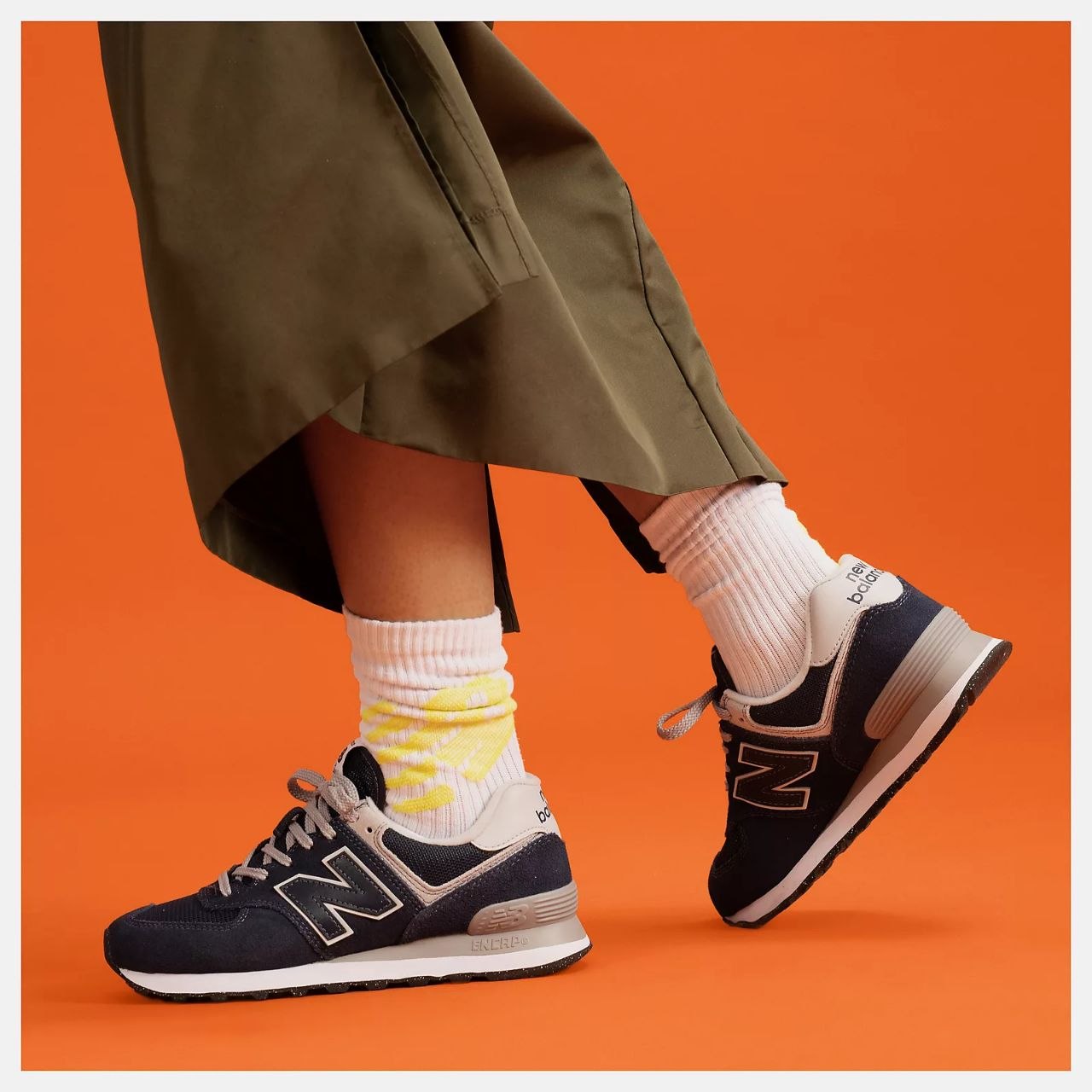 Женские кроссовки New Balance 574 Evergreen 'Back White'