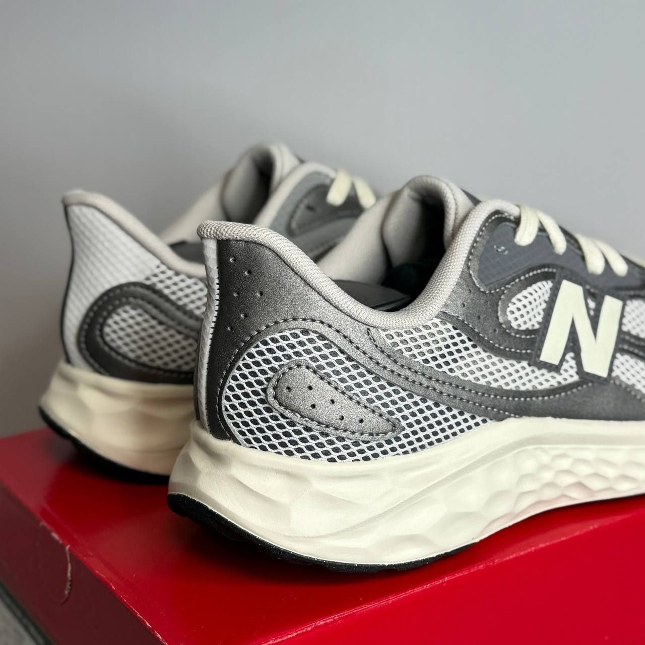 Кроссовки New Balance Fresh Foam Arishi V4 Tiralux ‘Grey Gris’