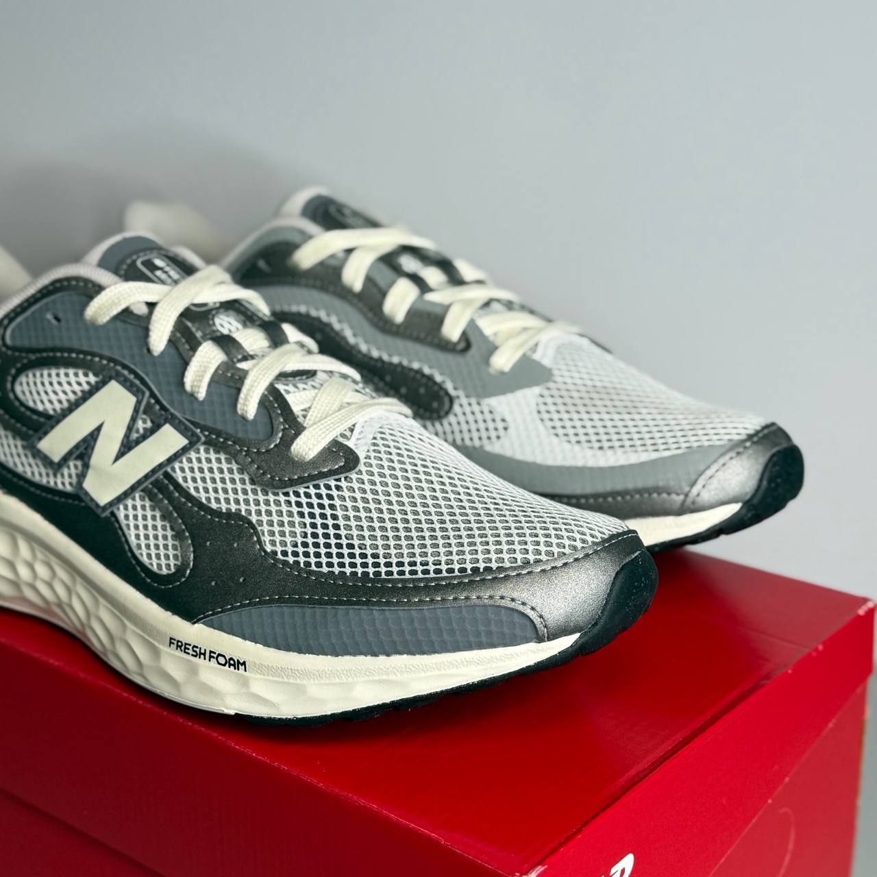 Кроссовки New Balance Fresh Foam Arishi V4 Tiralux ‘Grey Gris’