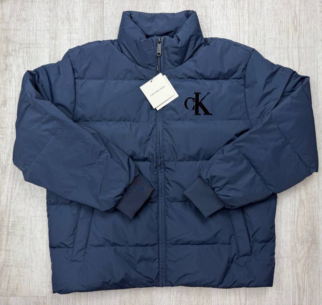 Куртка пуховик Calvin Klein Chenille Monogram Puffer Jacket