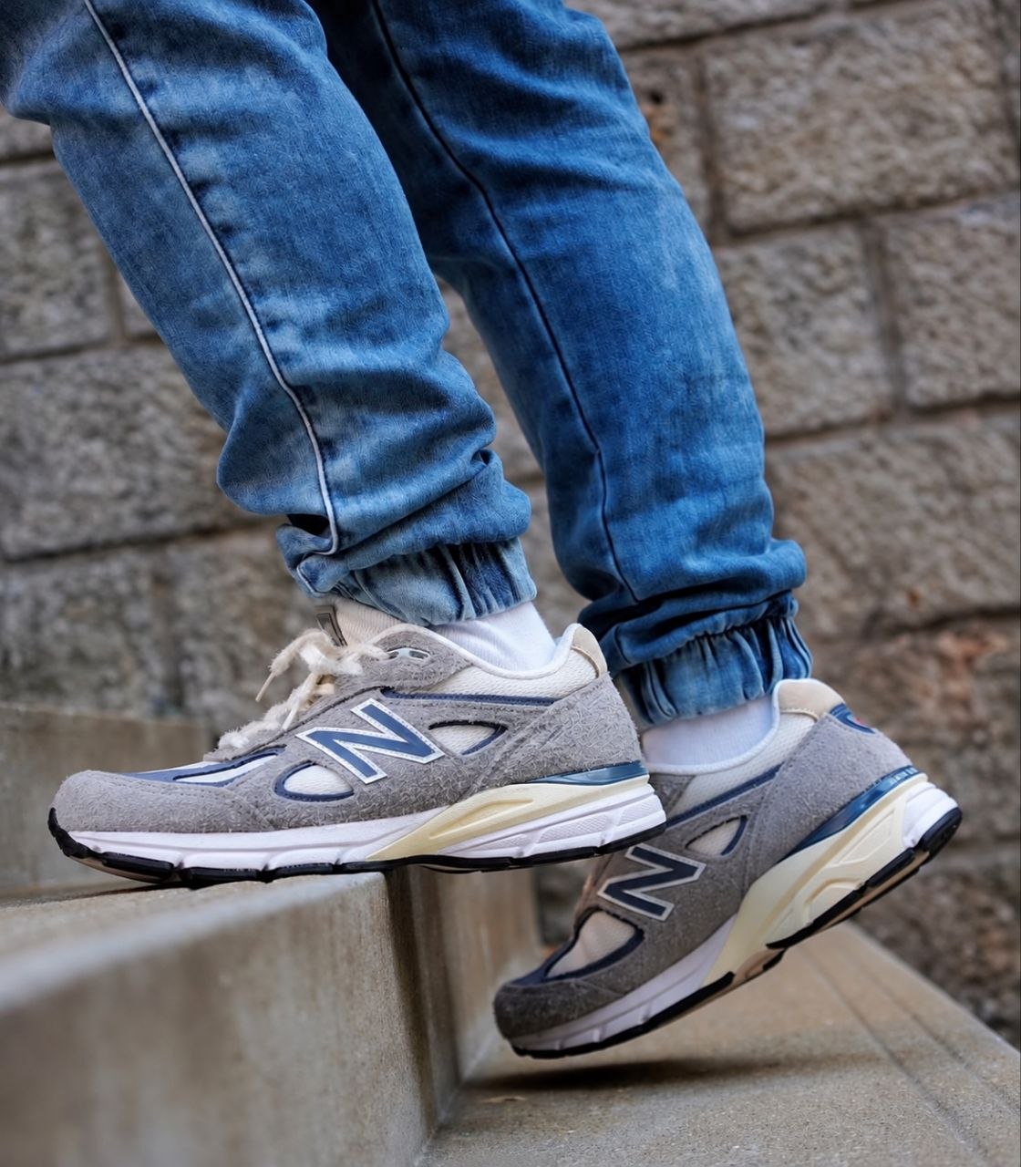 Кроссовки New Balance 990v4 x Teddy Santis 'Grey Day'