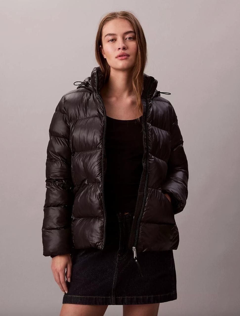 Женская куртка Calvin Klein Slim Puffer Jacket