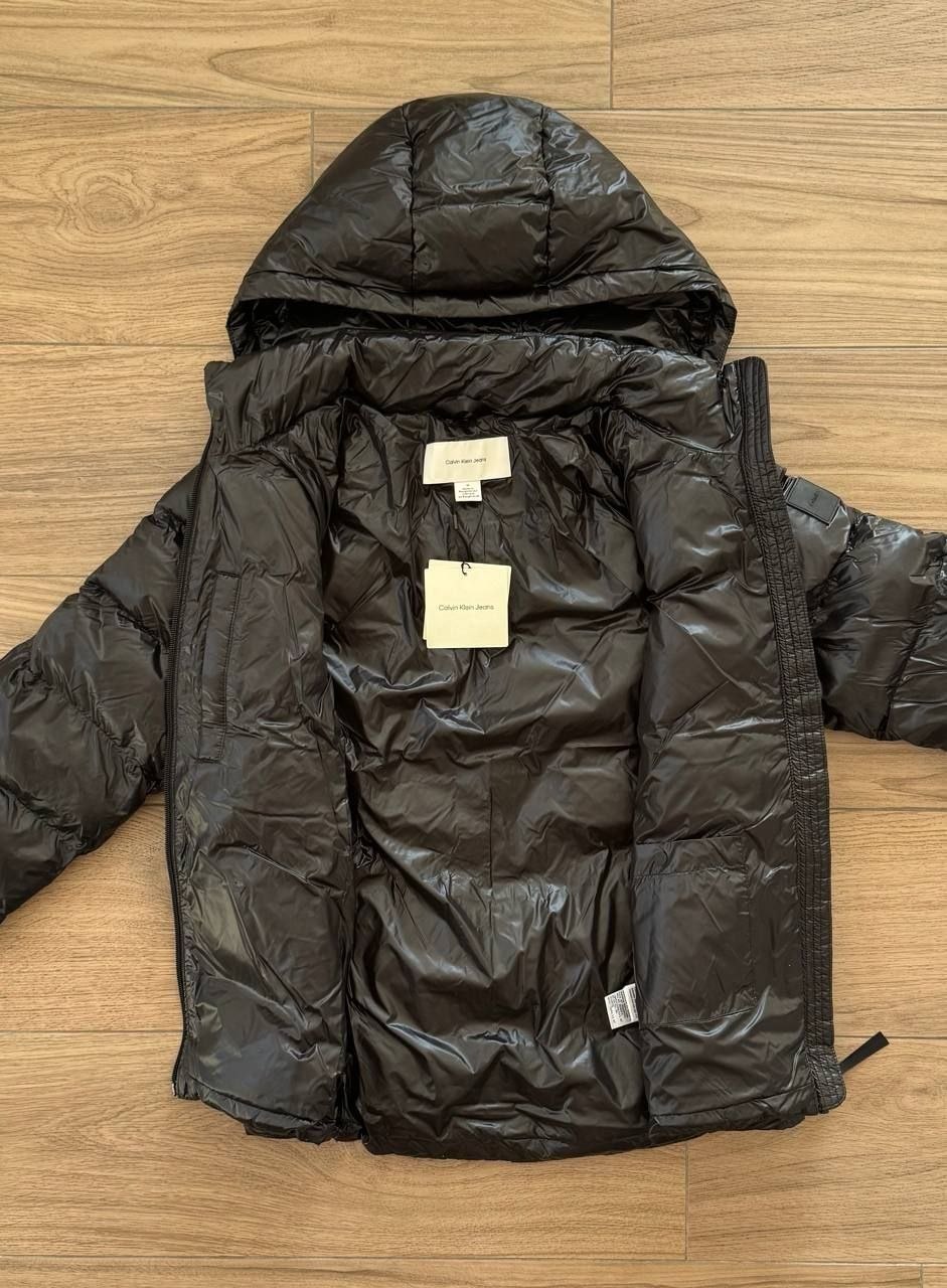 Женская куртка Calvin Klein Slim Puffer Jacket
