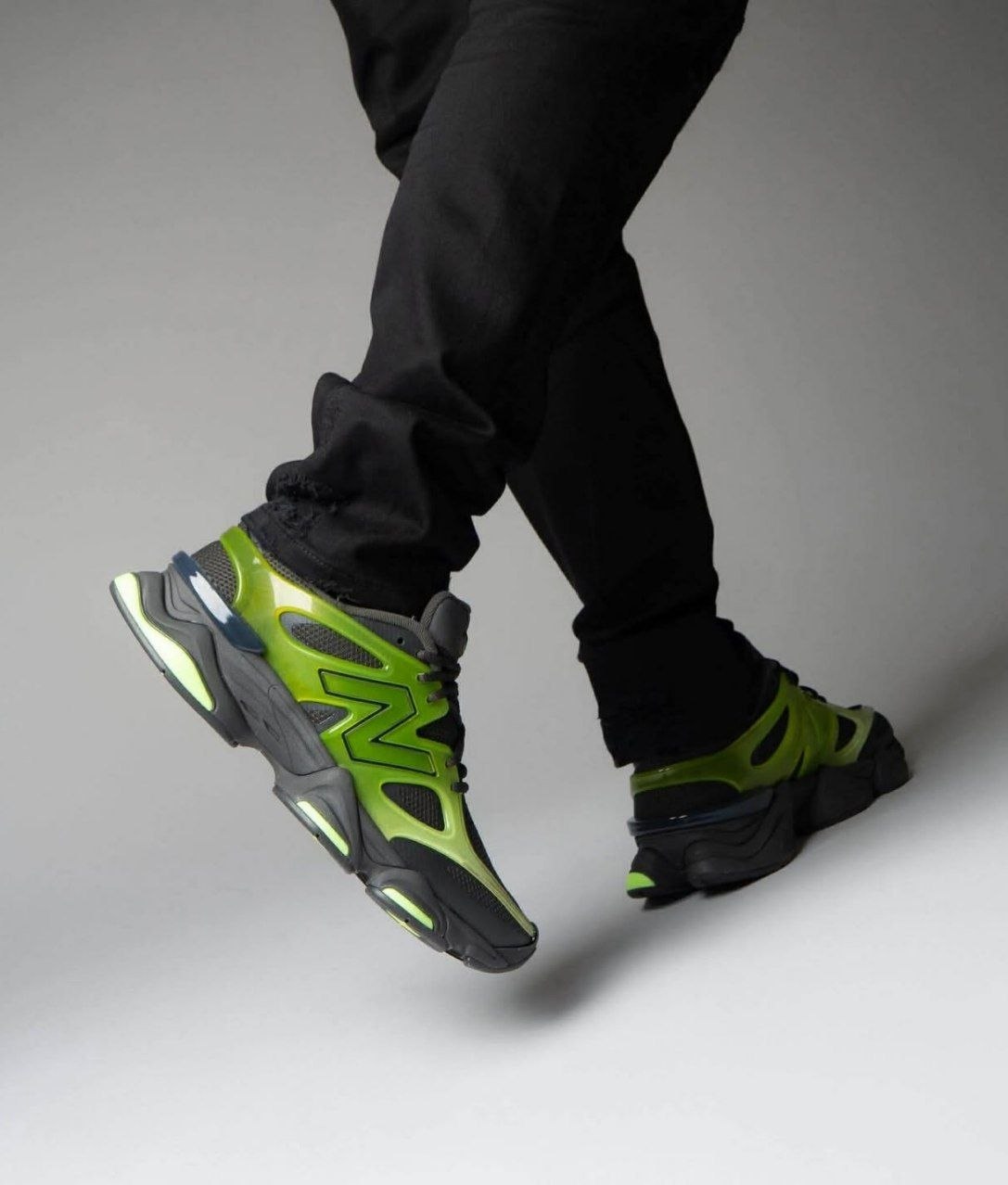 Кроссовки New Balance 9060 X 'Alpine Green Black'