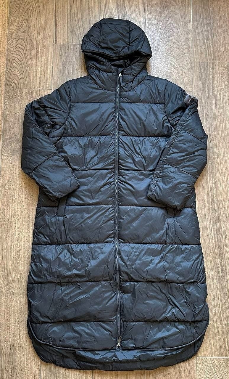 Женская утепленная куртка Calvin Klein Hooded Puffer Jacket