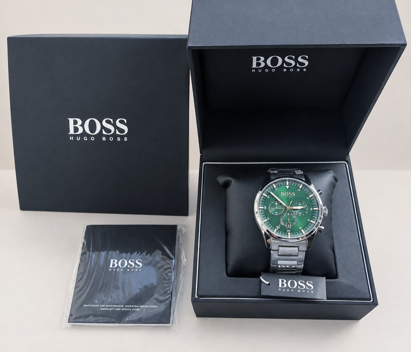 Часы Hugo Boss Pioneer Green Chronograph
