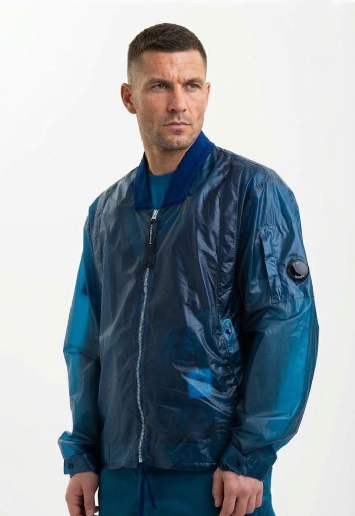Куртка C.P. Company PiUM Hooded Jacket 'Raven'