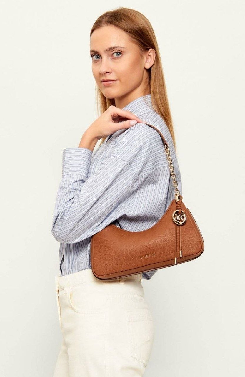 Сумка Michael Kors Nolita Medium Pebbled Leather Chain Pochette