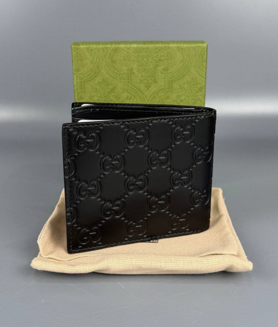 Кошелёк портмоне Gucci Signature GG Bifold Wallet