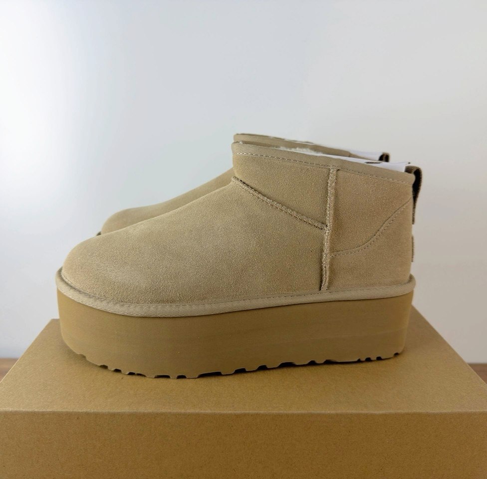 Женские угги ботинки UGG Original Classic Ultra Mini Platform 'Sand'
