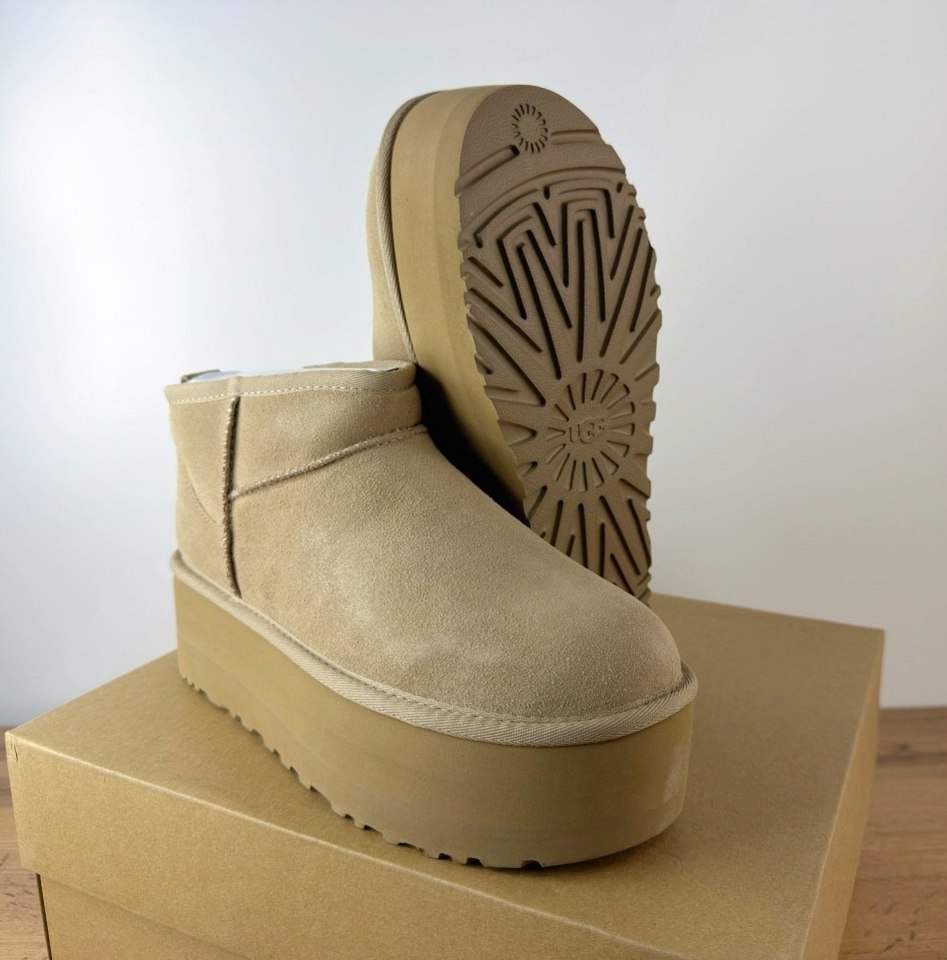Женские угги ботинки UGG Original Classic Ultra Mini Platform 'Sand'