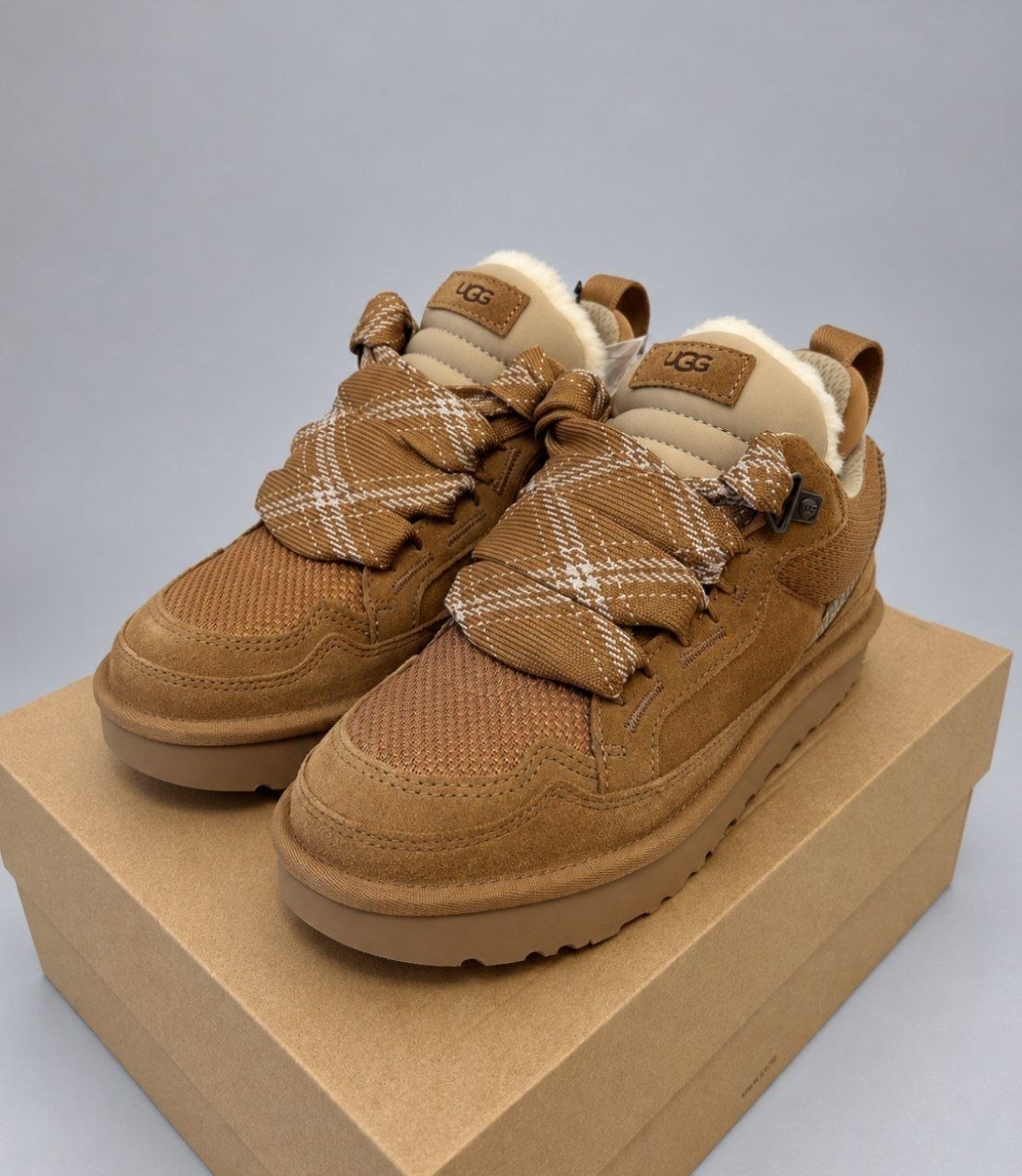 Женские кроссовки UGG Lowmel Sneakers