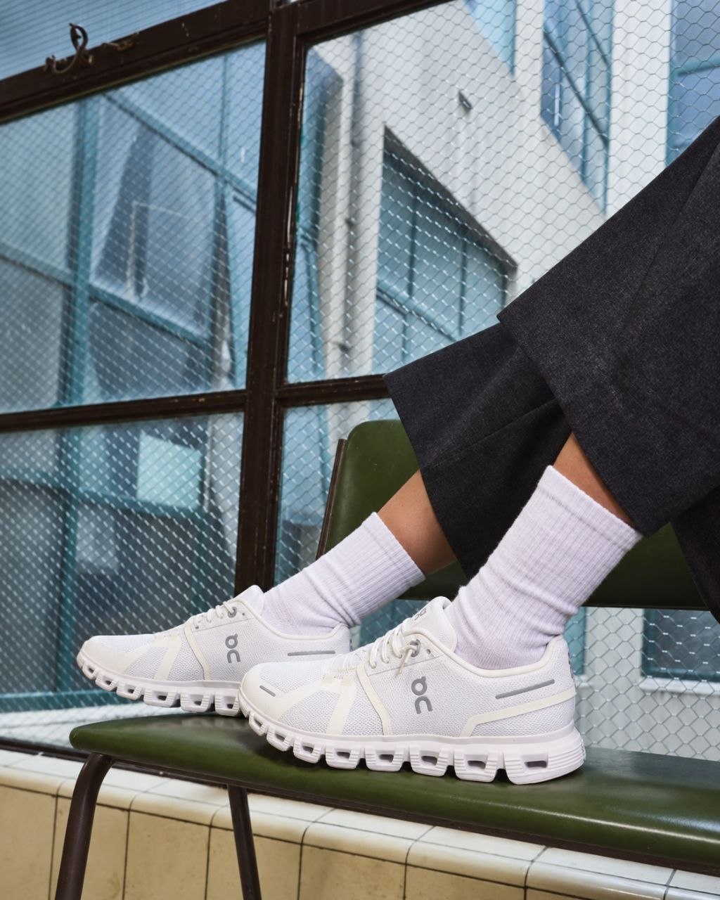 Женские кроссовки On Cloud 6 'White White'