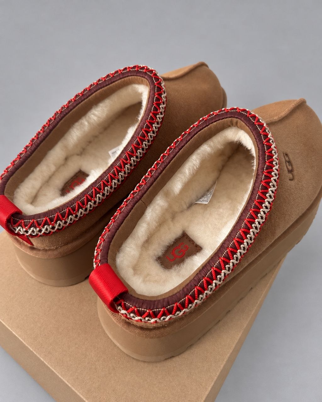 Женские угги ботинки UGG Original Tazz II Slippers 'Chestnut'