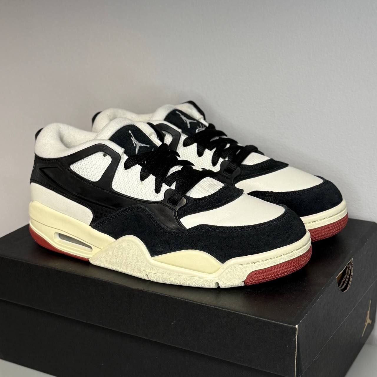 Женские кроссовки Air Jordan 4 RM 'Sail Black Coconut Milk'