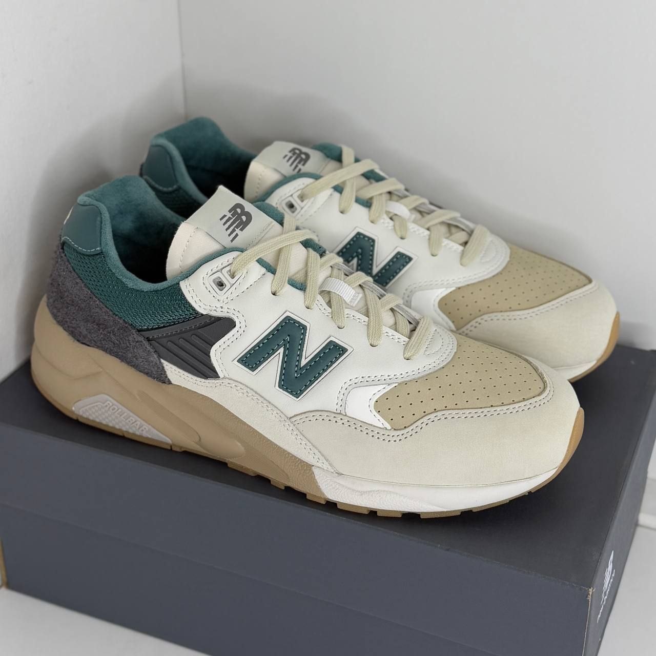 Кроссовки New Balance 580 'Ivory Green'